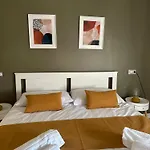 Binario 73 게스트하우스 나폴리