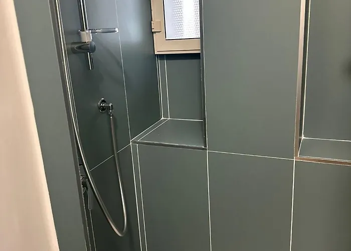 Binario 73 Guest house 4*