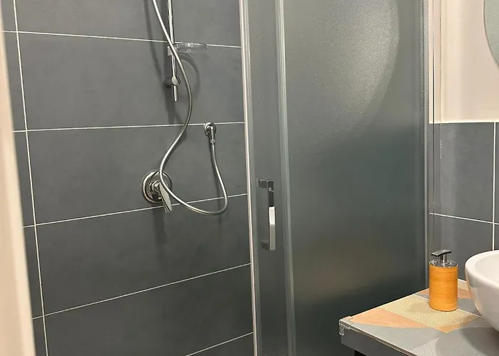 Binario 73 Гостевой дом Неаполь