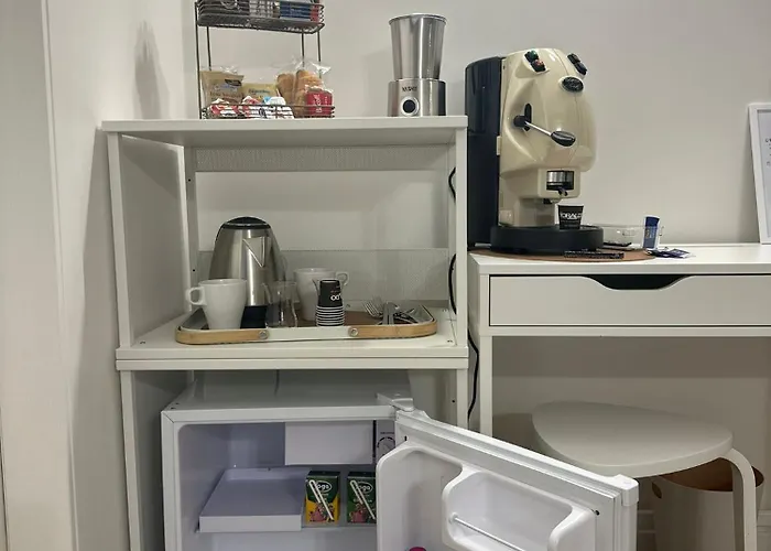 Binario 73 Гостевой дом